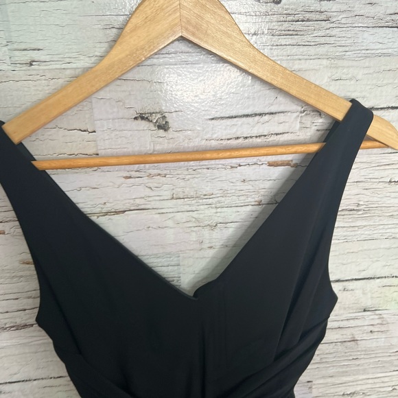 Joseph ribkoff black dress size 4 swing - Picture 6 of 8